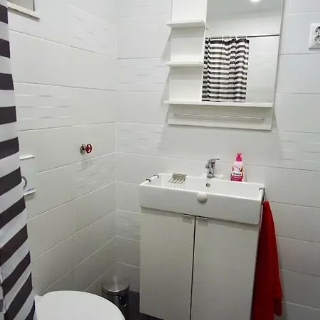 Apartmani Laura Trogir Exterior photo
