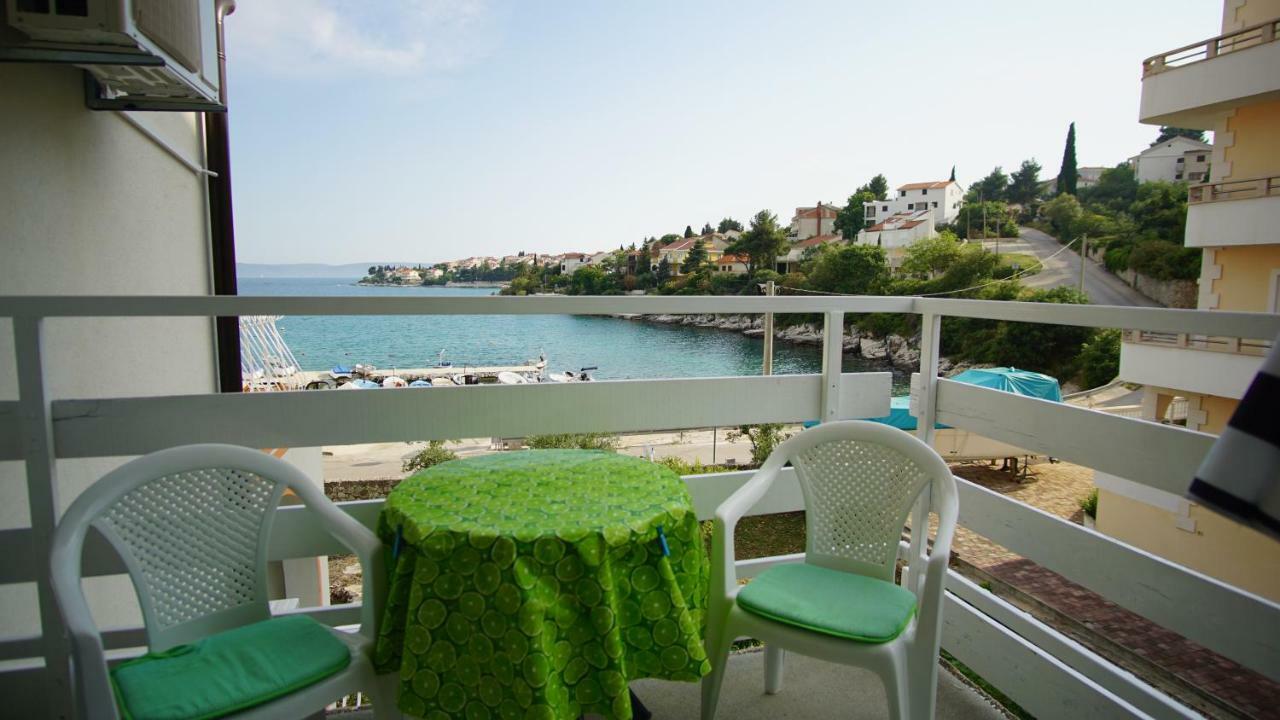 Laura Apartament